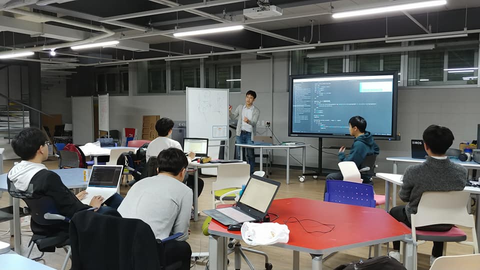 29214676_244113632826934_8282479688828321792_n